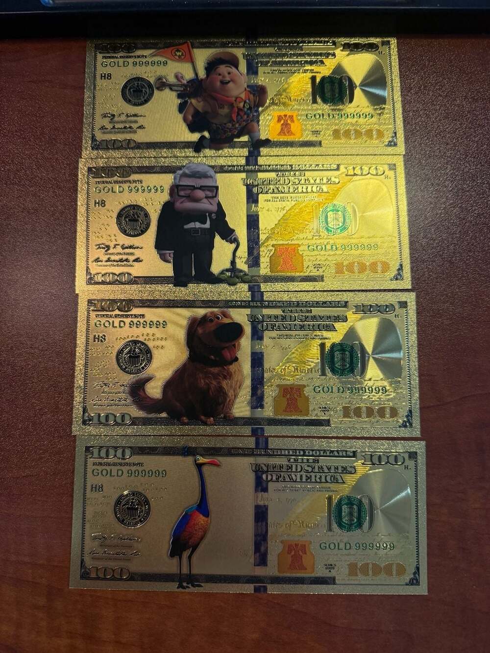 Disney Pixar Up 24k Gold Foil Collectible Banknote Set